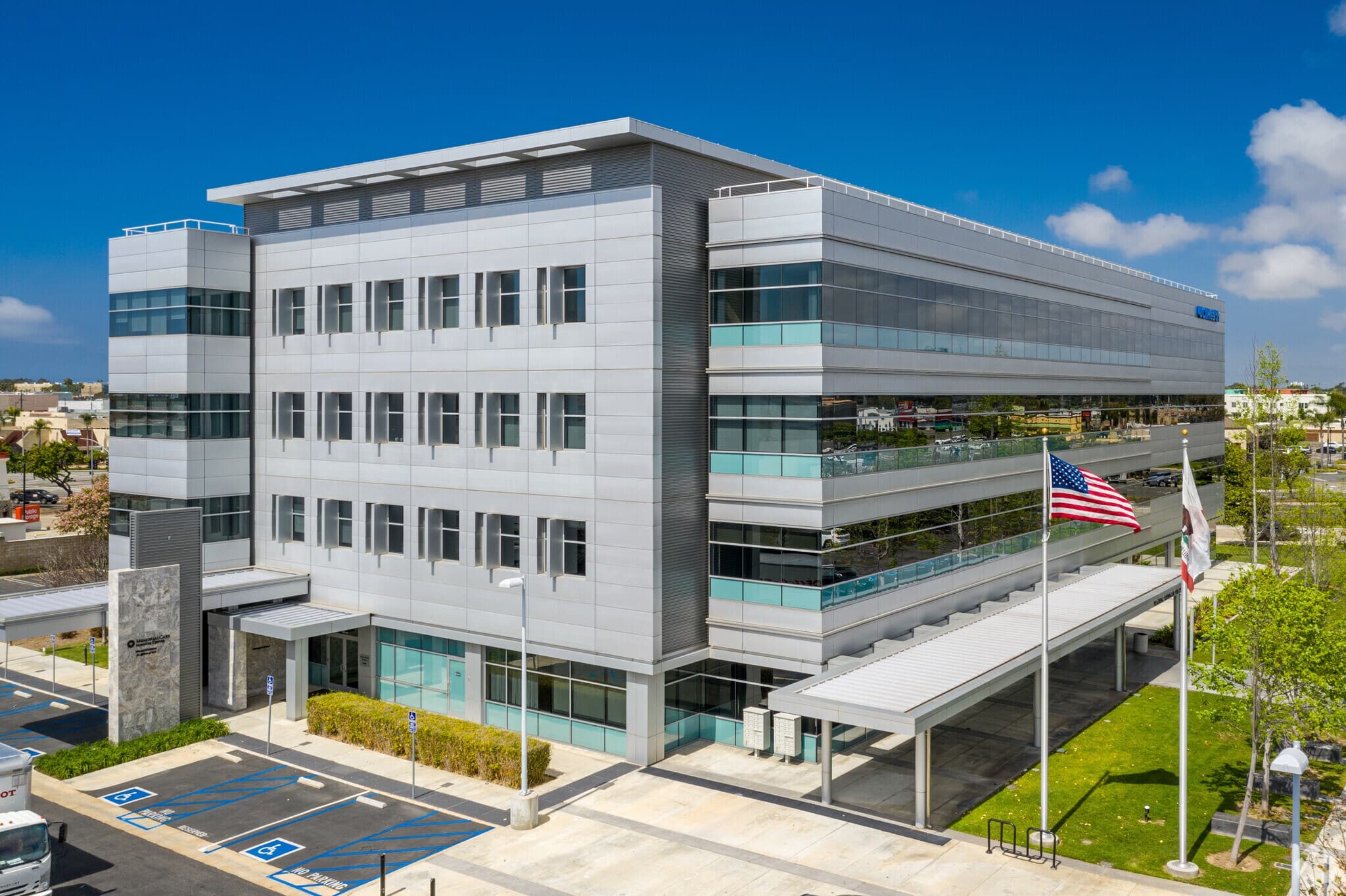 Amity Health Costa Mesa building exterior at 1640 Newport Blvd